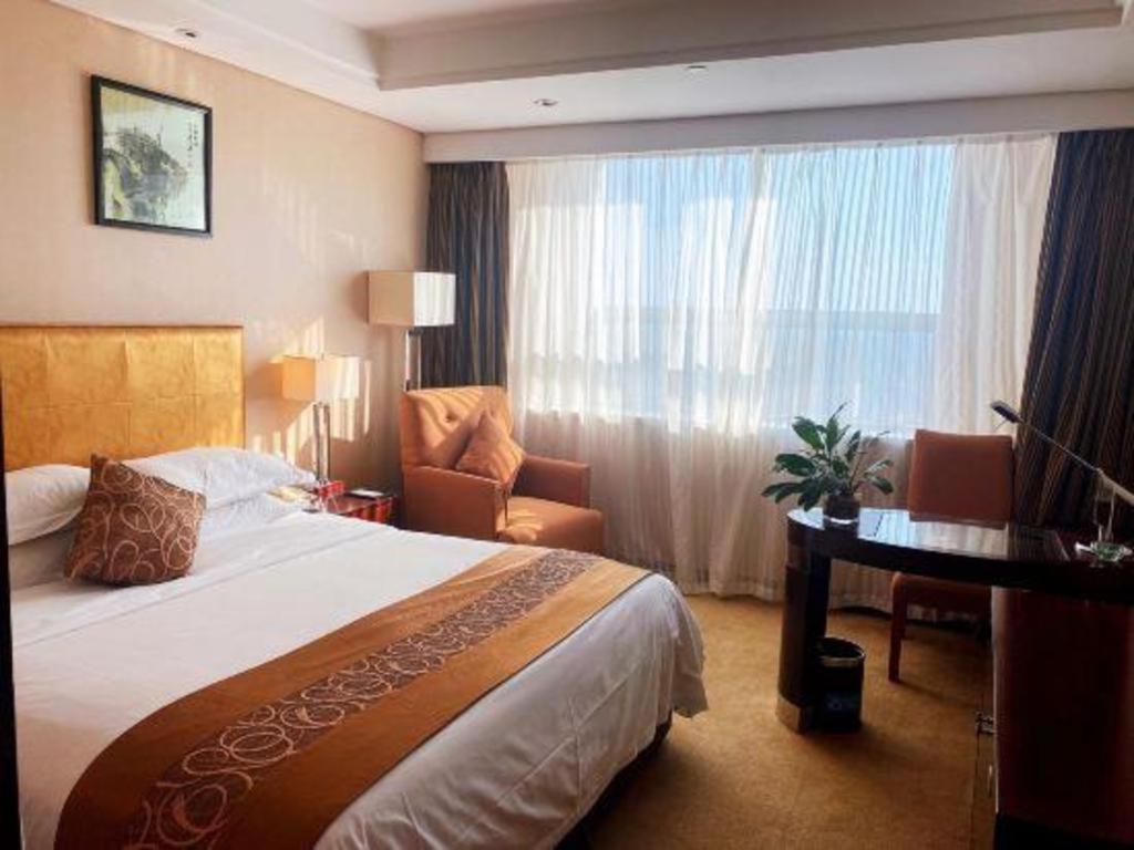 Maison New Century Hotel Ningbo Eksteriør bilde